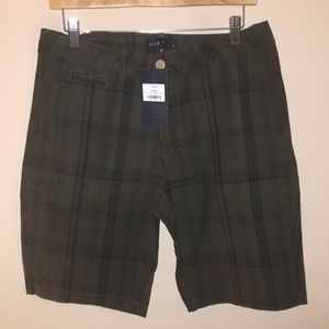 NWT FiveFour Club Olive Shorts With Plaid Detail